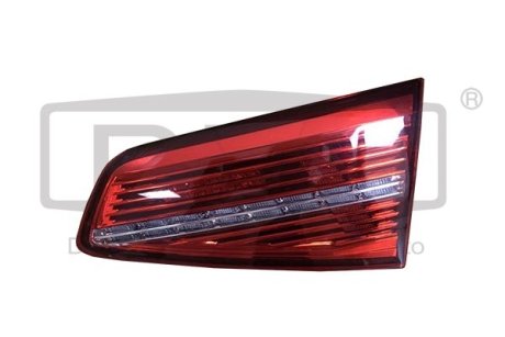 Ліхтар правий внутрішній LED VW Passat (15-) DPA 99451800002