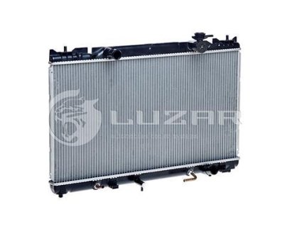 Радиатор охлаждения Toyota Camry (01-) AT (LRc 19180) Luzar LRC19180