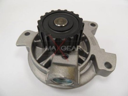 Помпа водяная MAXGEAR MGC5467