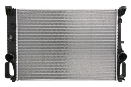 Радiатор NISSENS 67102A
